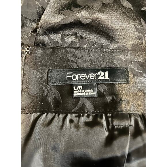 Forever 21 Mini Skirt Women’s Large Black Jacquard Romantic Gothic Dark Feminine - Picture 8 of 10